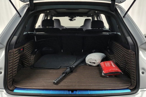 2023 Audi Q7 с пробегом 42 752 км