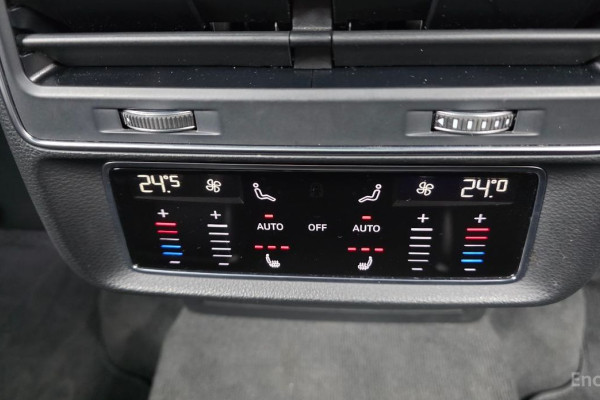 2021 Audi Q7 с пробегом 33 182 км