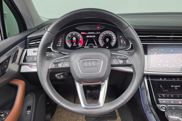 2021 Audi Q7 с пробегом 49 749 км