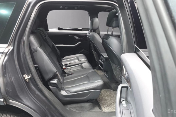 2021 Audi Q7 с пробегом 41 946 км