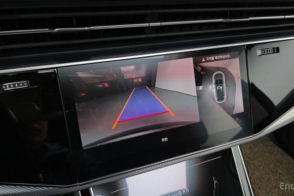 2021 Audi Q7 с пробегом 49 749 км