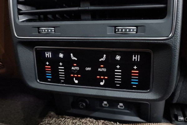 2022 Audi Q7 с пробегом 45 635 км