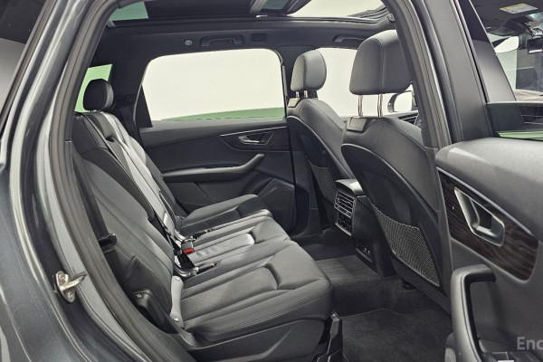 2021 Audi Q7 с пробегом 56 829 км