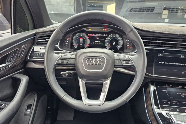 2021 Audi Q7 с пробегом 56 829 км