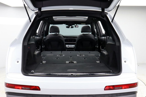 2021 Audi Q7 с пробегом 61 818 км