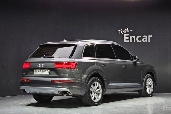 2019 Audi Q7 с пробегом 137 808 км