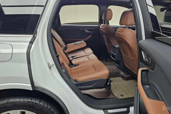 2021 Audi Q7 с пробегом 56 434 км