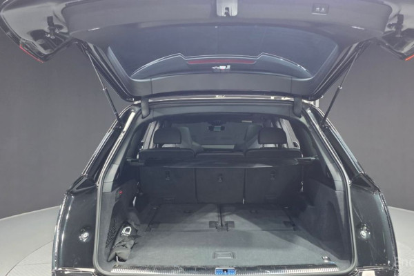 2022 Audi Q7 с пробегом 37 871 км