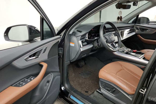 2021 Audi Q7 с пробегом 31 323 км