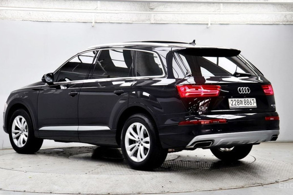 2019 Audi Q7 с пробегом 66 569 км