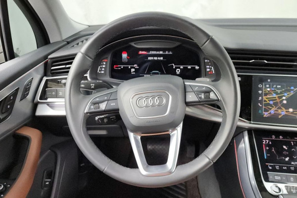 2021 Audi Q7 с пробегом 31 323 км