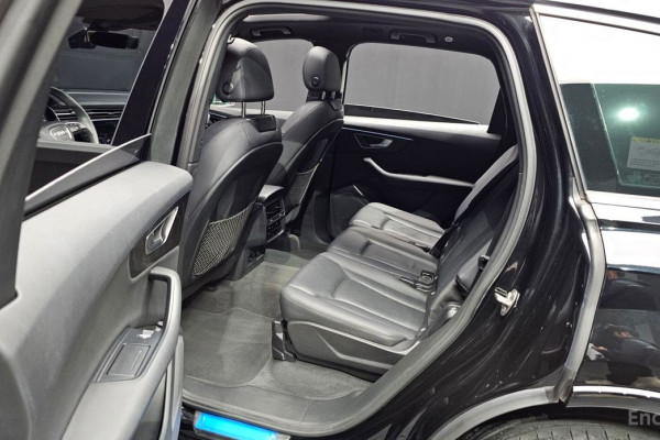 2022 Audi Q7 с пробегом 98 313 км