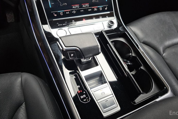 2020 Audi Q7 с пробегом 47 077 км