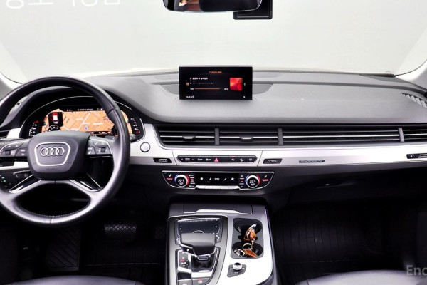 2019 Audi Q7 с пробегом 66 569 км