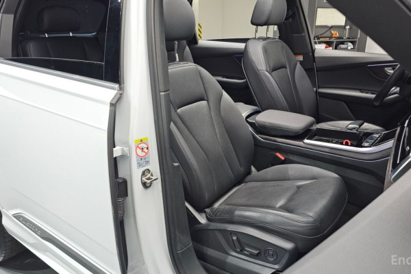 2020 Audi Q7 с пробегом 47 077 км