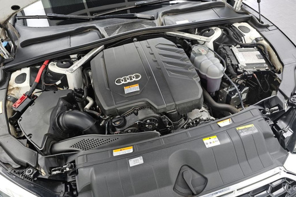 2022 Audi A5 с пробегом 47 069 км