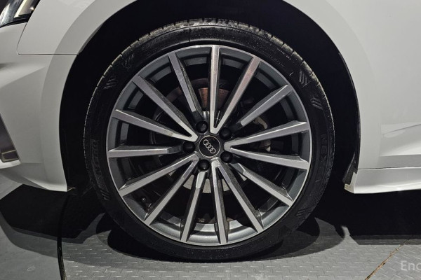 2022 Audi A5 с пробегом 21 830 км