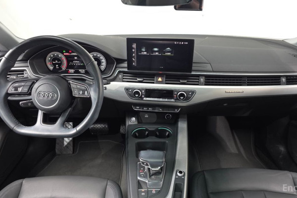 2022 Audi A5 с пробегом 33 566 км