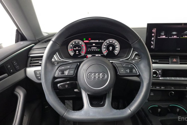 2022 Audi A5 с пробегом 33 566 км