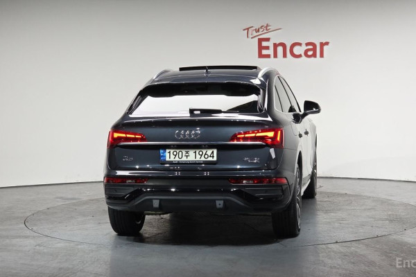 2021 Audi Q5 с пробегом 37 645 км