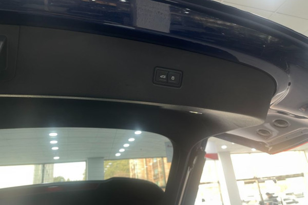 2023 Audi Q5 с пробегом 19 461 км