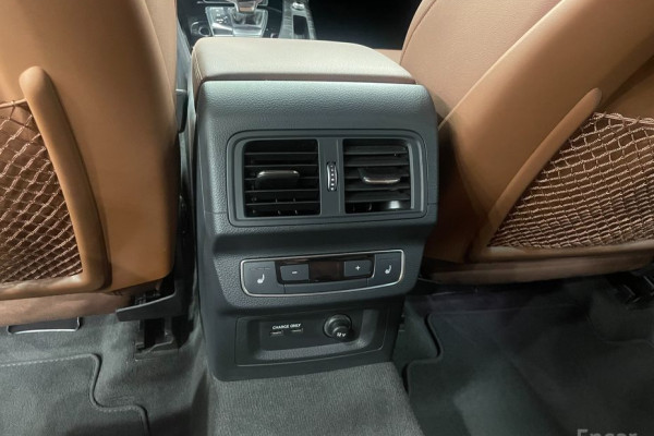 2023 Audi Q5 с пробегом 19 461 км