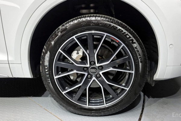 2024 Audi Q5 с пробегом 7 343 км