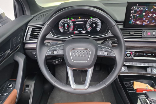 2023 Audi Q5 с пробегом 26 551 км