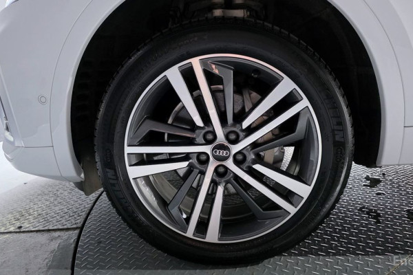 2023 Audi Q5 с пробегом 15 772 км