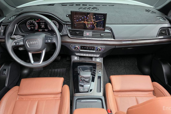 2023 Audi Q5 с пробегом 15 772 км