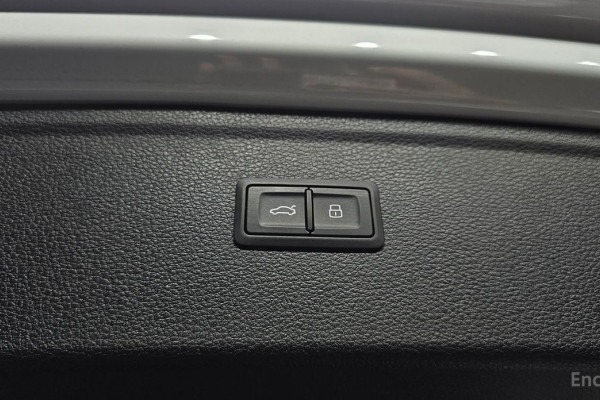 2021 Audi Q5 с пробегом 38 353 км