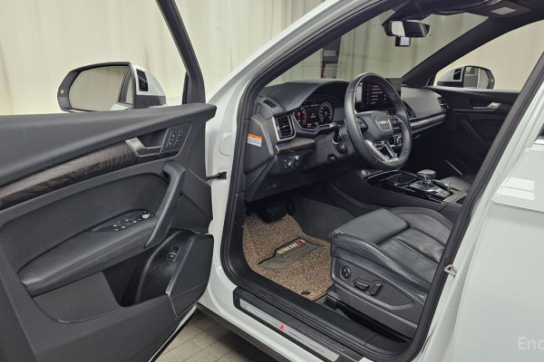 2023 Audi Q5 с пробегом 40 136 км