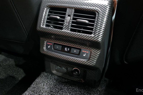 2023 Audi Q5 с пробегом 15 772 км