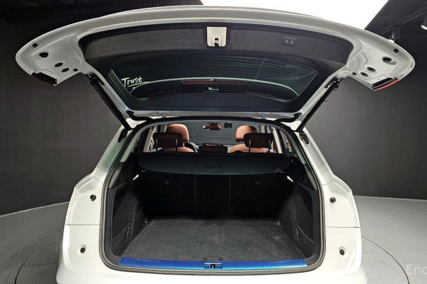 2022 Audi Q5 с пробегом 17 844 км