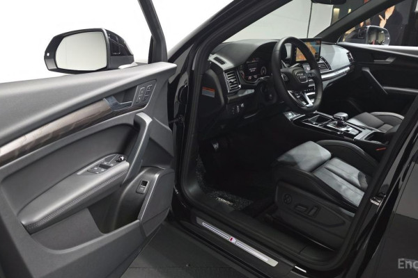 2023 Audi Q5 с пробегом 18 466 км