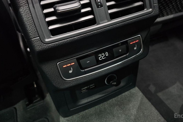 2023 Audi Q5 с пробегом 11 295 км