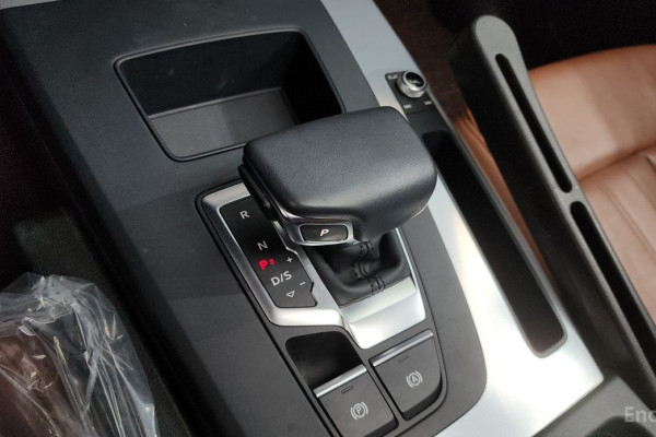 2023 Audi Q5 с пробегом 32 694 км