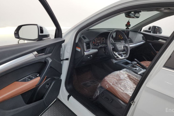 2023 Audi Q5 с пробегом 32 694 км