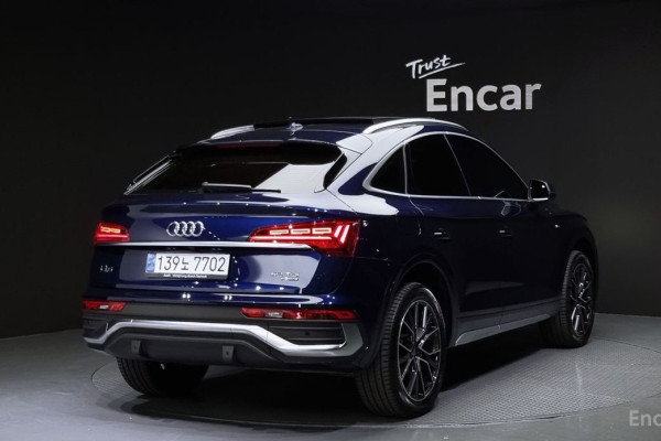 2022 Audi Q5 с пробегом 23 718 км