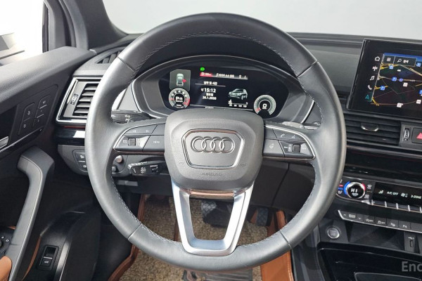 2021 Audi Q5 с пробегом 52 809 км