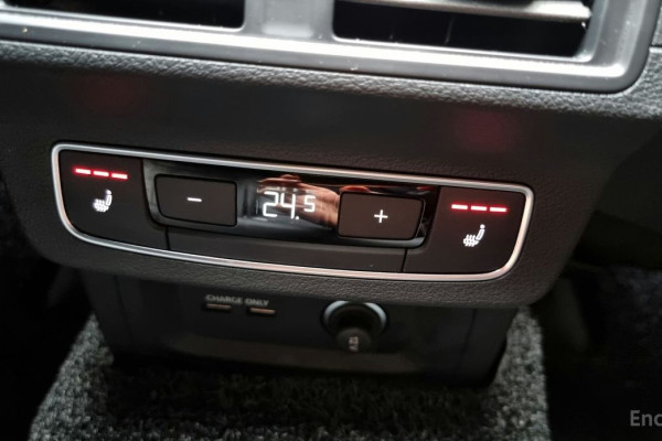 2023 Audi Q5 с пробегом 49 635 км