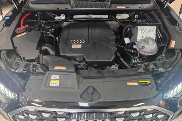 2023 Audi Q5 с пробегом 43 449 км