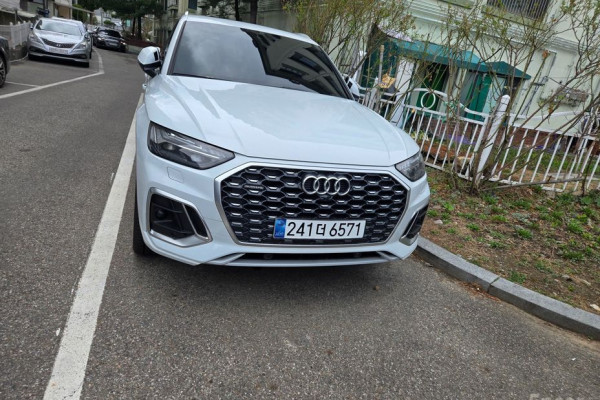 2023 Audi Q5 с пробегом 6 900 км