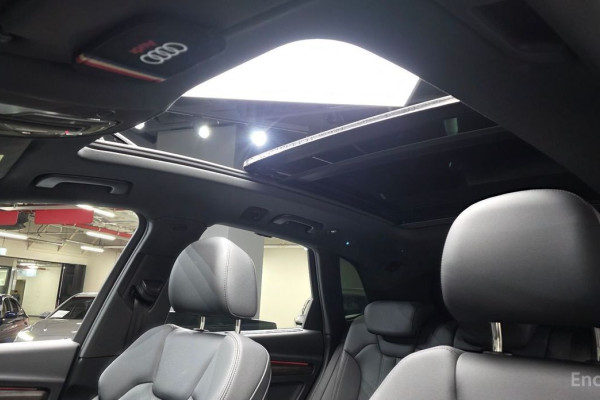 2023 Audi Q5 с пробегом 30 938 км