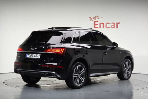 2023 Audi Q5 с пробегом 40 891 км