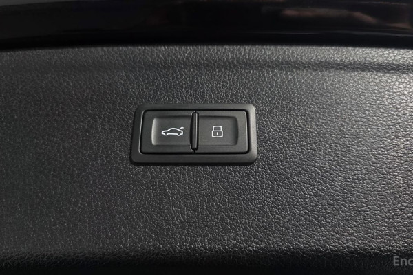 2023 Audi Q5 с пробегом 30 938 км