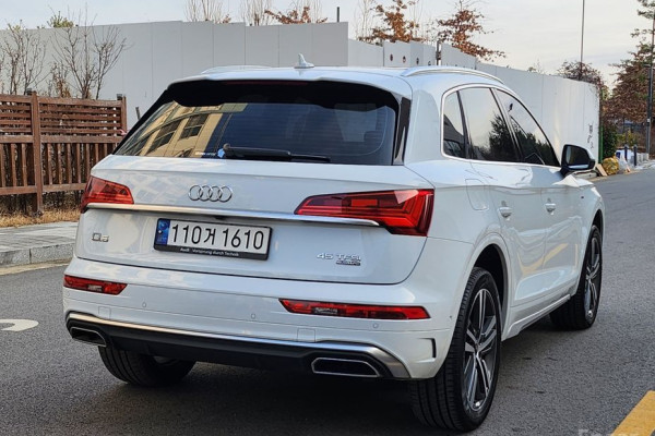 2022 Audi Q5 с пробегом 47 709 км
