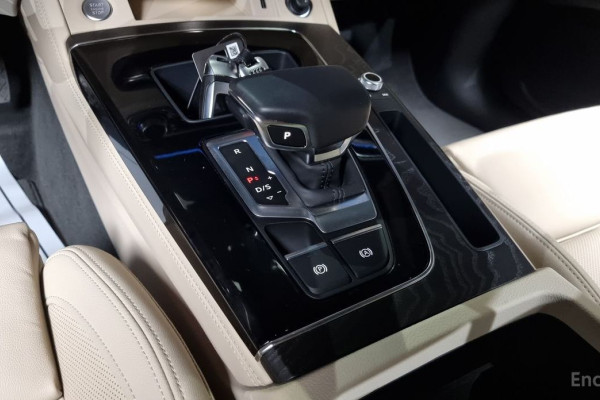 2023 Audi Q5 с пробегом 53 818 км