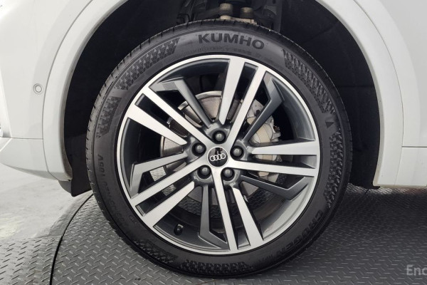 2022 Audi Q5 с пробегом 74 095 км