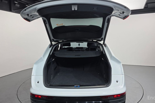 2021 Audi Q5 с пробегом 63 953 км